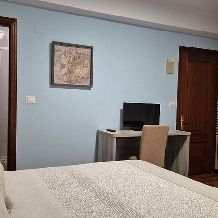 Hospedaje A Goleta Porto do Barqueiro Zewnętrze zdjęcie
